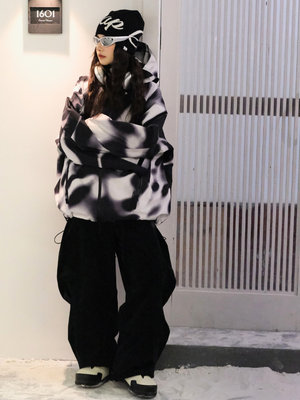 Unisex Snow Jacket 3L Holographic Baggy Ski Jacket - Hellystudio