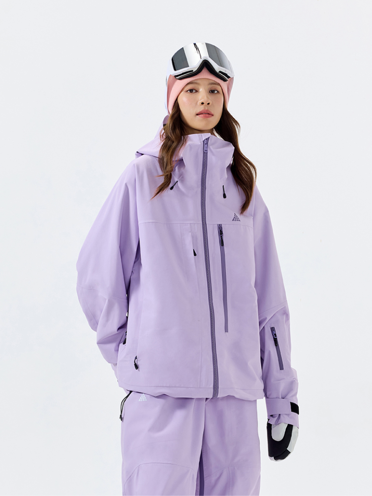 Zůstaňte v suchu, teple a v bezpečí s dámskou snowboardovou bundou Arc 3L RECCO® Shell.