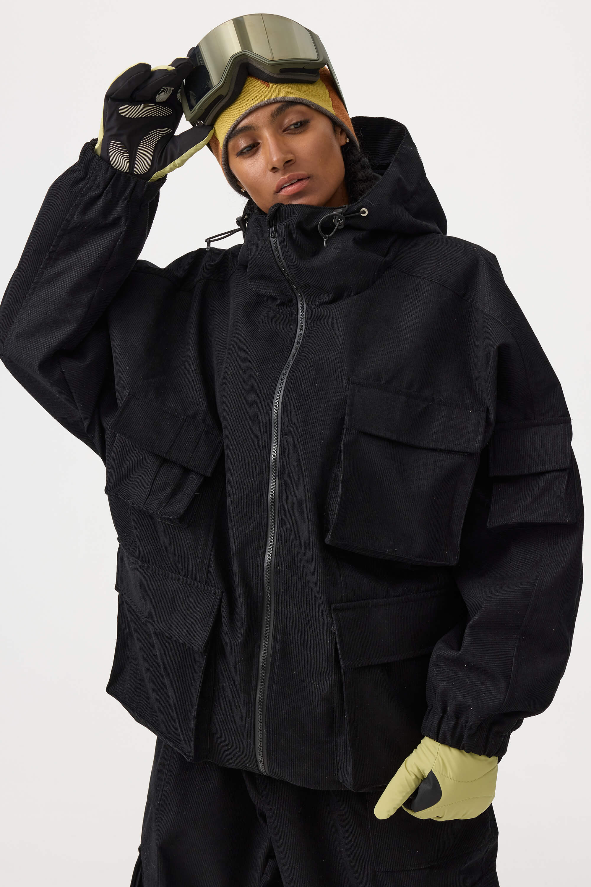 Dámská černá voděodolná kordurová bunda s batwing rukávy a velkou kapsou – Gsou Snow