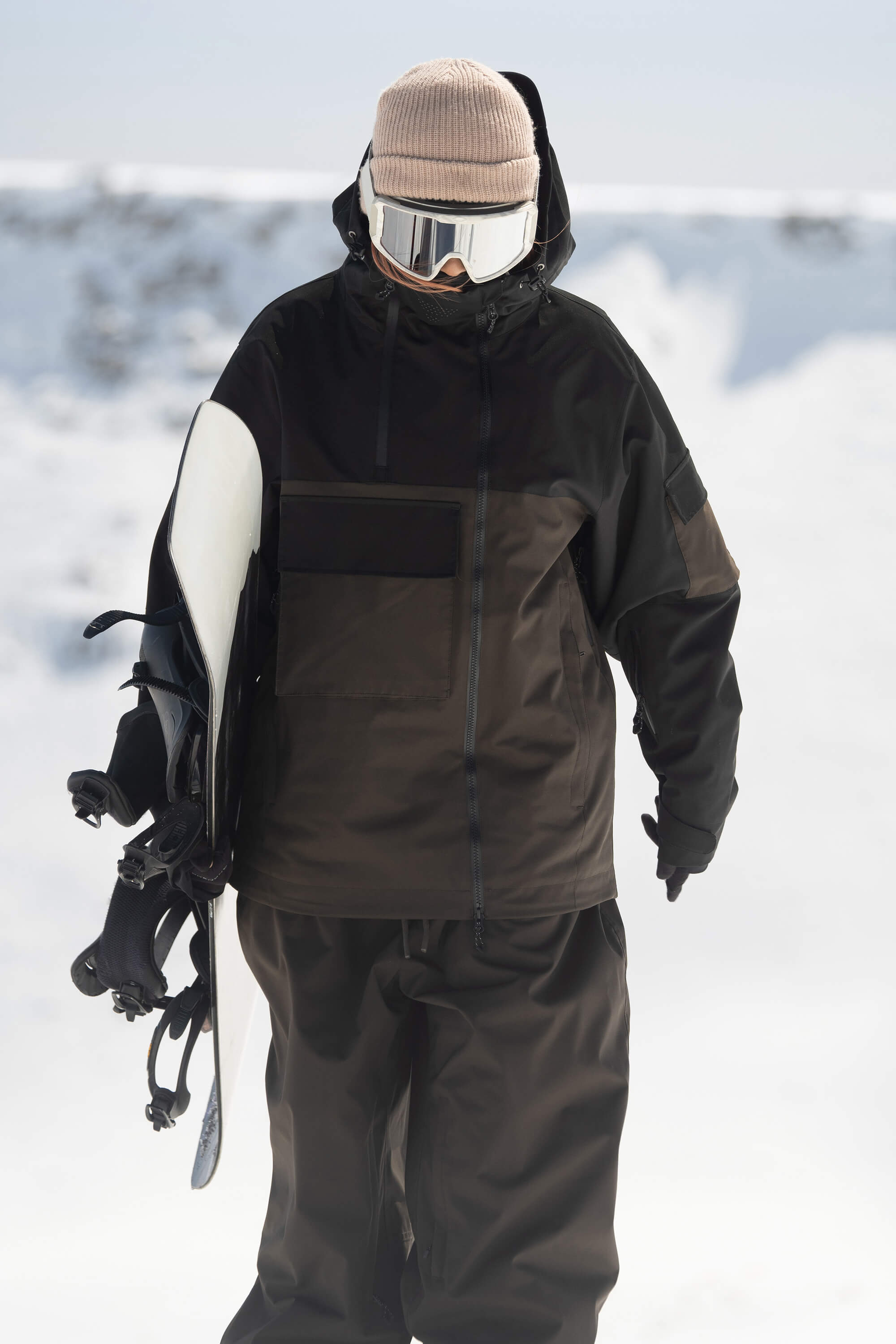 Dámská černá a kávová sněhová bunda s asymetrickým zipem, voděodolná - Gsou Snow