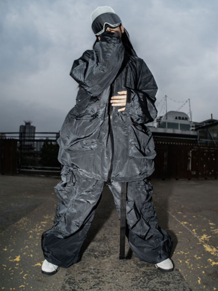 Damskie spodnie narciarskie CleanF typu cargo z marszczeniami - POMT